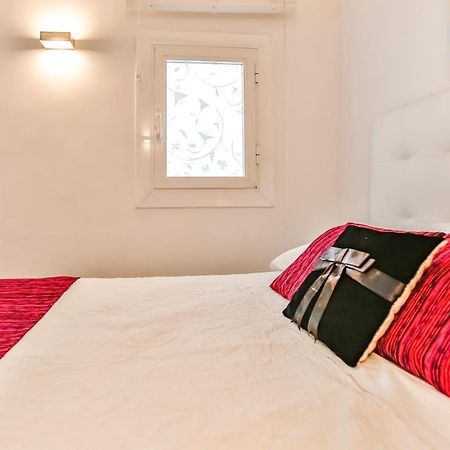 Ghat Apartments Montroig Sitges Exterior photo